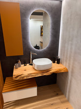 Carica l'immagine nel visualizzatore di Gallery, Mensola piano lavabo in Cirmolo del Trentino Alto Adige (Pino Cembro ) spazzolato