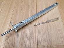 Carica l'immagine nel visualizzatore di Gallery, staffe reggimensola per top legno