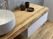 Carica l'immagine nel visualizzatore di Gallery, Piano lavabo in Rovere Rosso con cassetto integrato laccato bianco