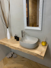 Carica l'immagine nel visualizzatore di Gallery, mensola bagno in cedro del libano