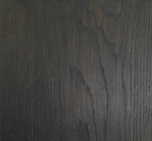 Carica l'immagine nel visualizzatore di Gallery, Specchio in Rovere massello antico sbozzato e piallato a mano