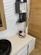 Carica l'immagine nel visualizzatore di Gallery, Mensola piano lavabo in cemento resina materico crema opaco