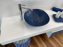 Carica l'immagine nel visualizzatore di Gallery, Mensola piano lavabo in cemento resina materico bianco opaco