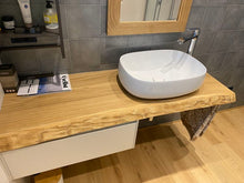 Carica l'immagine nel visualizzatore di Gallery, top da bagno in rovere