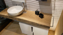 Carica l'immagine nel visualizzatore di Gallery, piano lavabo in rovere massello