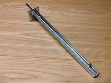 Carica l'immagine nel visualizzatore di Gallery, staffe reggimensola per top legno