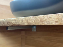 Carica l'immagine nel visualizzatore di Gallery, top da bagno in rovere massello a pezzo unico